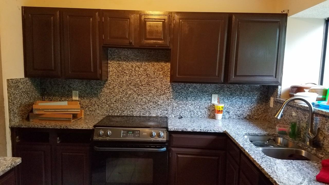 6714 Scarlet Dr - Photo 3 of 4