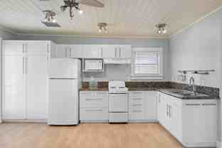 2225 N 9th St - Photo 1 of 1