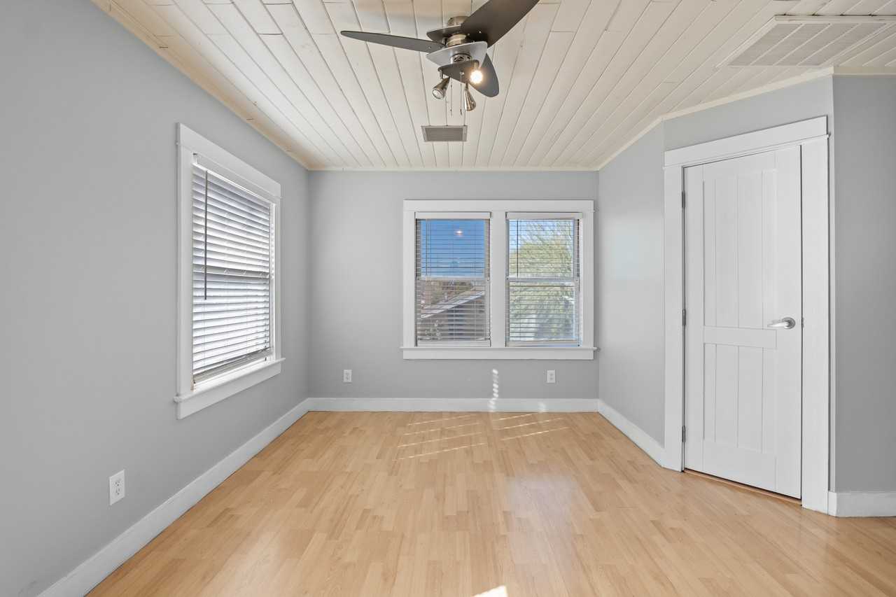2225 N 9th St #2227-5 - Photo 7 of 23