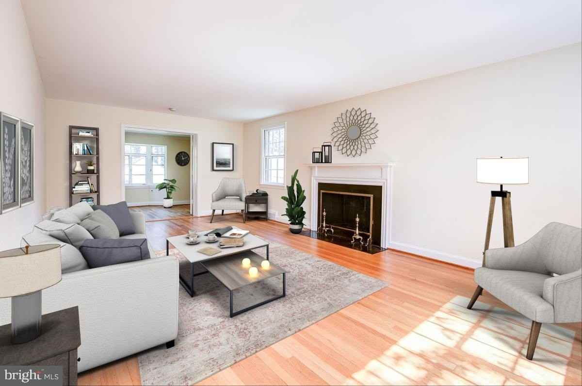 4721 Yuma St Nw - Photo 4 of 34