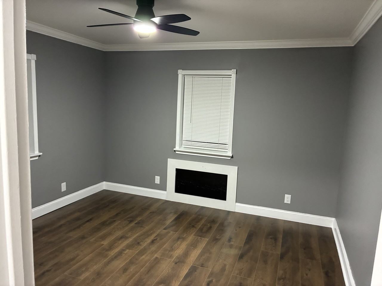 54 Ellington St #2L - Photo 4 of 13