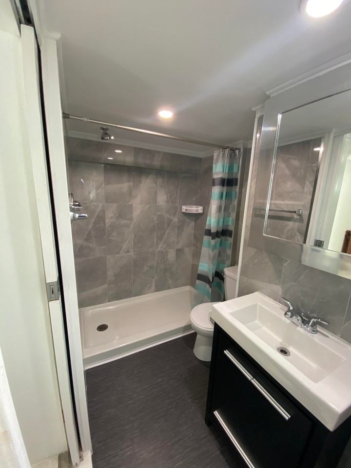 3665 East Pender Street - Photo 4 of 15