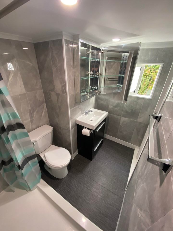 3665 East Pender Street - Photo 2 of 15