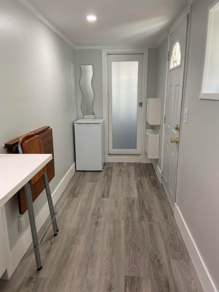 3665 East Pender Street - Photo 6 of 15