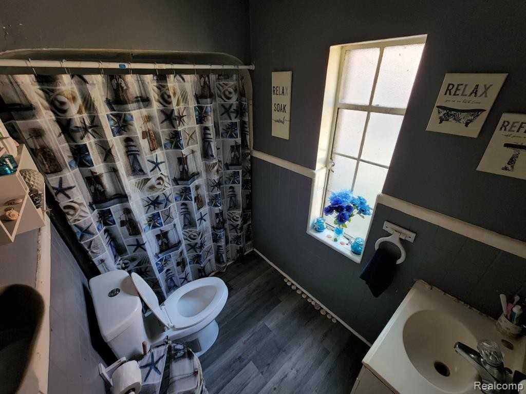 5205 Hereford St - Photo 3 of 6