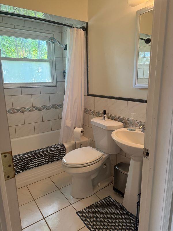 4402 Cooper Ave - Photo 4 of 12