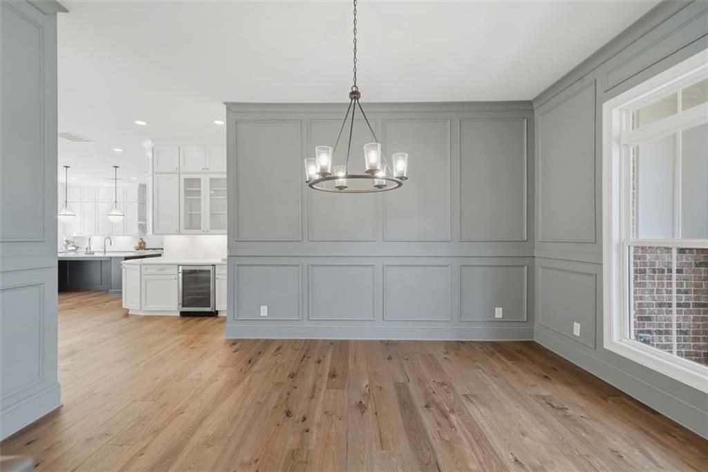 401 Oakleigh Ave - Photo 3 of 38