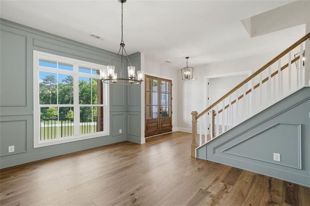 401 Oakleigh Ave - Photo 5 of 38