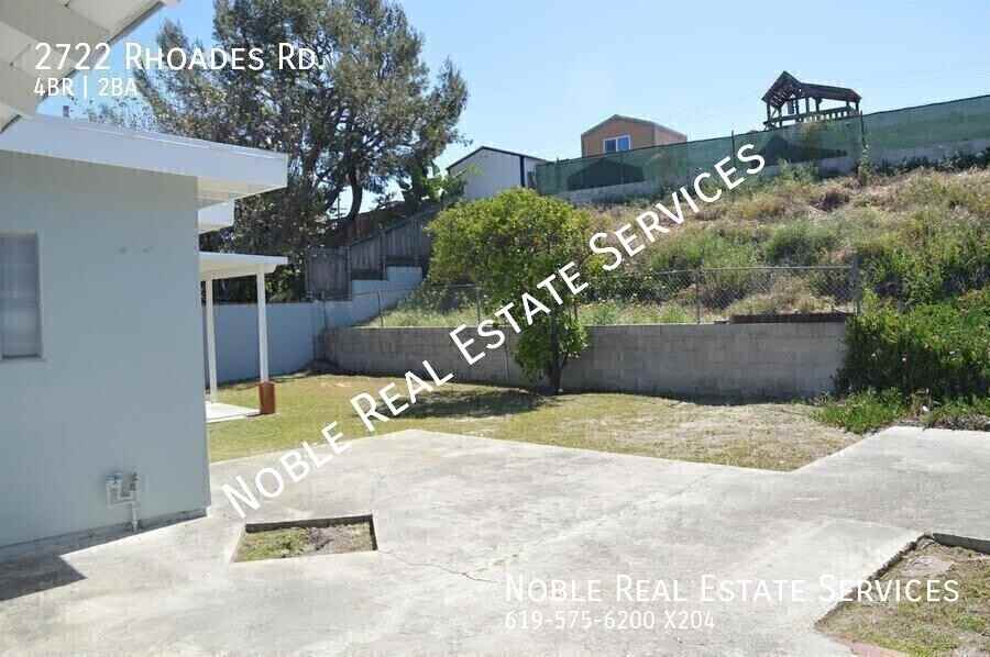 2722 Rhoades Rd - Photo 4 of 24