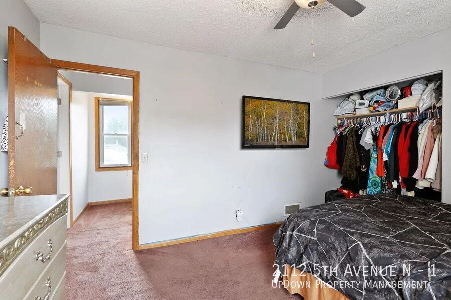 2112 5th Ave N #1 - Photo 6 of 11
