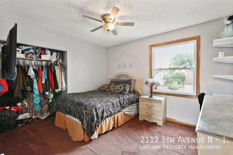 2112 5th Ave N #1 - Photo 7 of 11