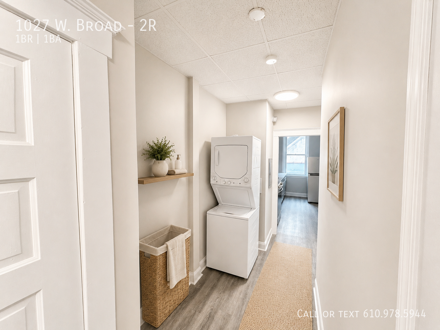1027 W Broad St #2R - Photo 6 of 9