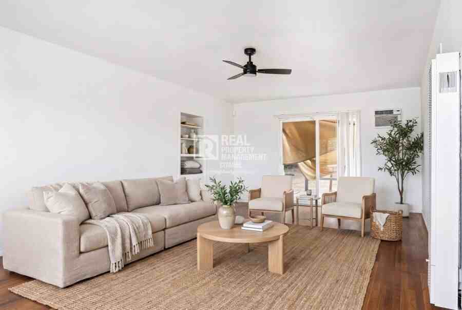 17771 Brightman Ave - Photo 3 of 24