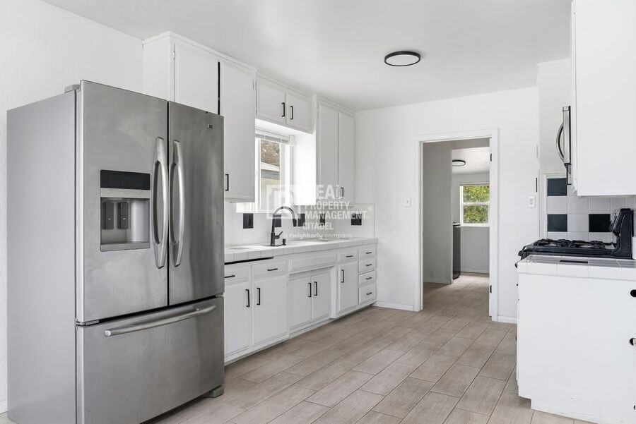 17771 Brightman Ave - Photo 6 of 24