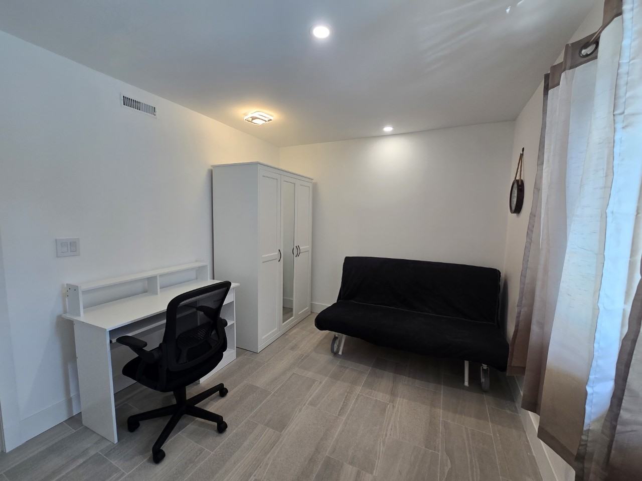 4517 Prospect Road - Photo 2 of 8
