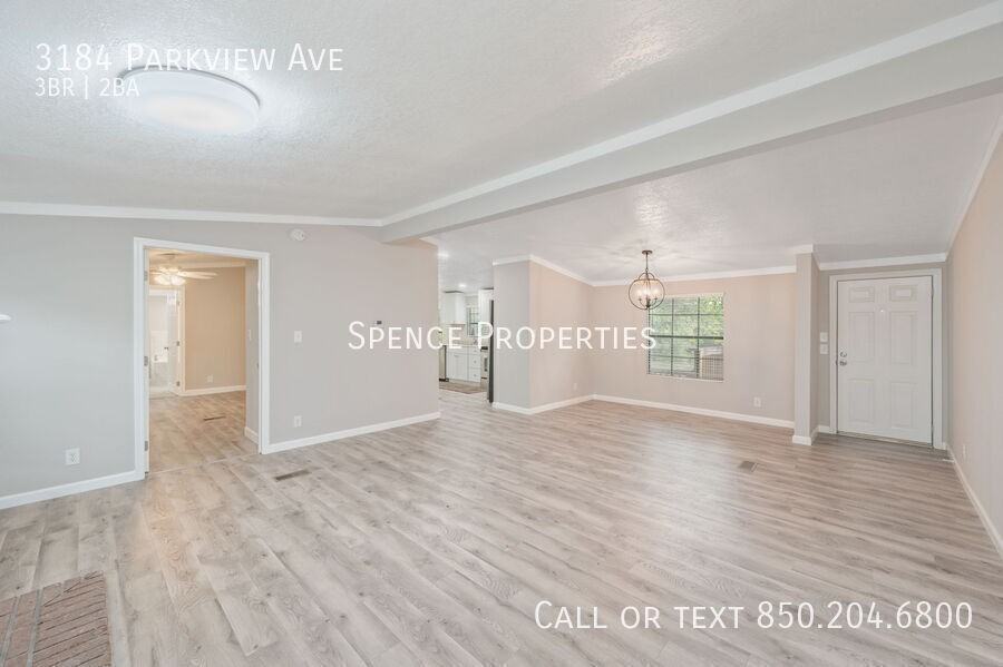 3184 Parkview Ave - Photo 3 of 37