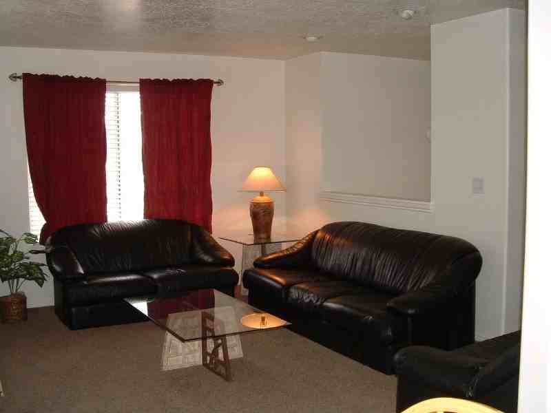 7200 S Highland Dr - Photo 4 of 24