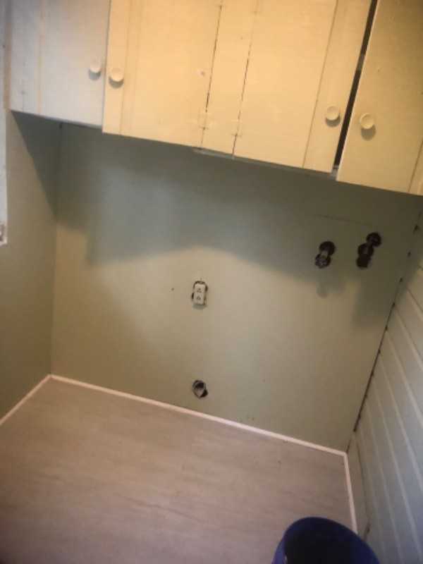 1715 N S St - Photo 7 of 29