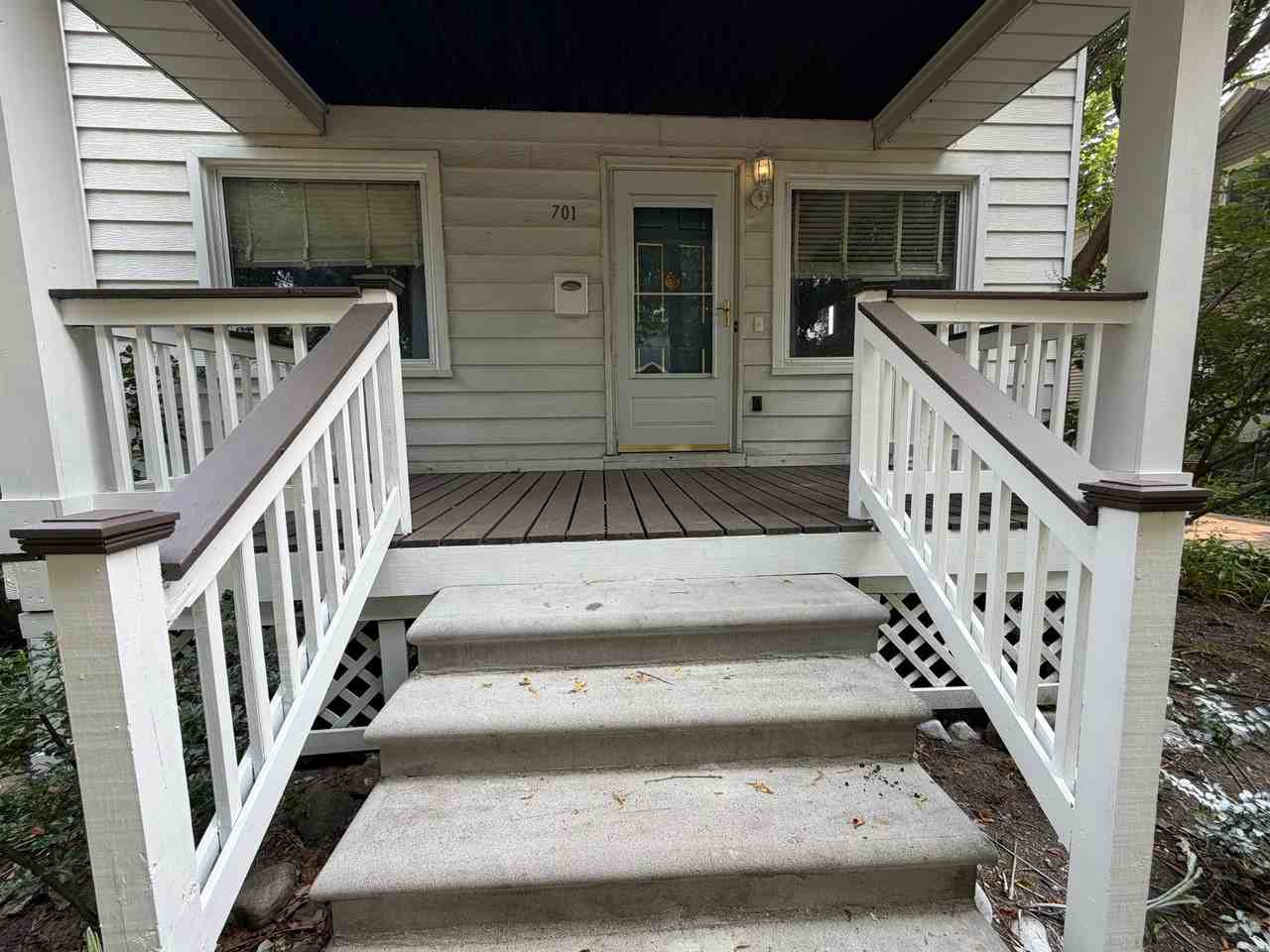 701 Park Ave - Photo 2 of 14