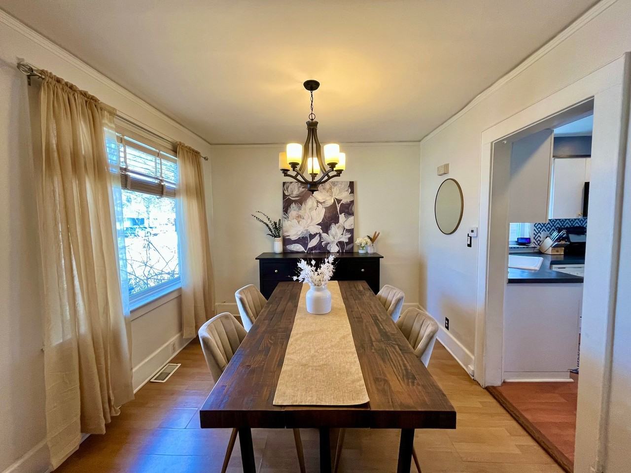 701 Park Ave - Photo 4 of 14