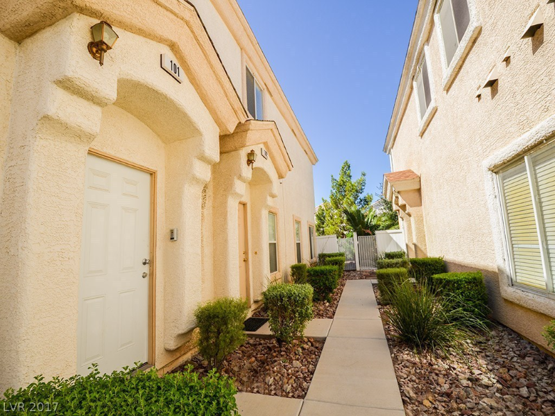 5951 Trickling Descent St #101 - Photo 5 of 20