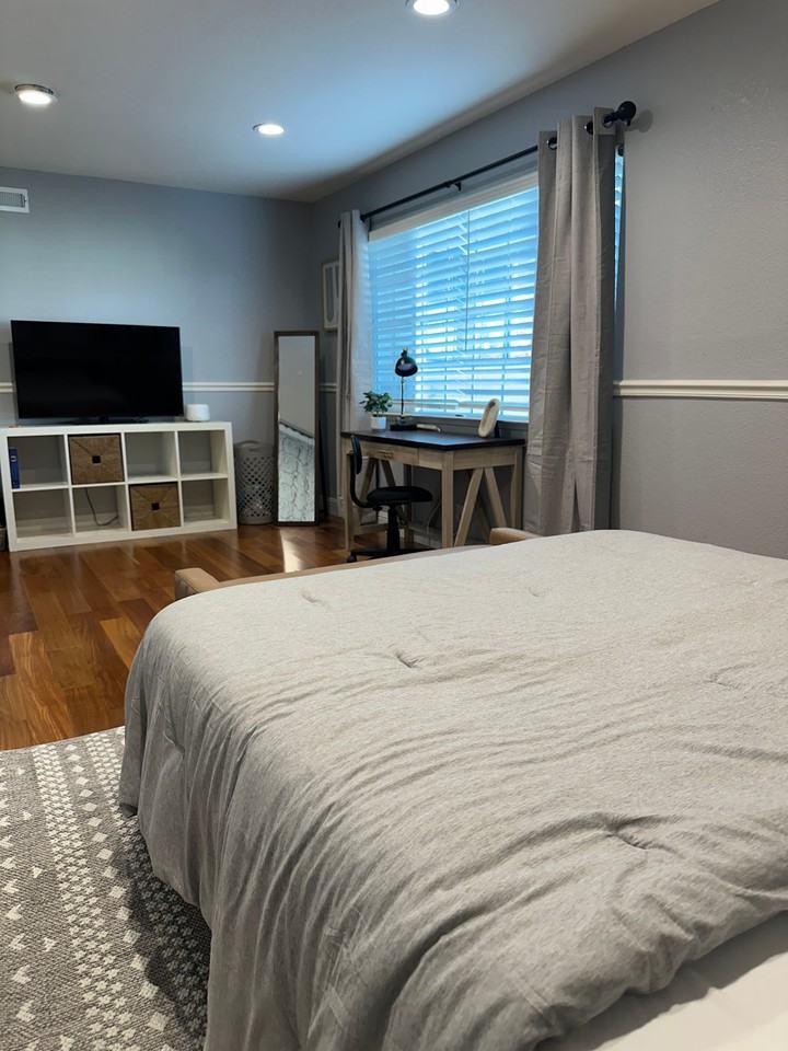 35246 Cornwall Pl - Photo 7 of 13