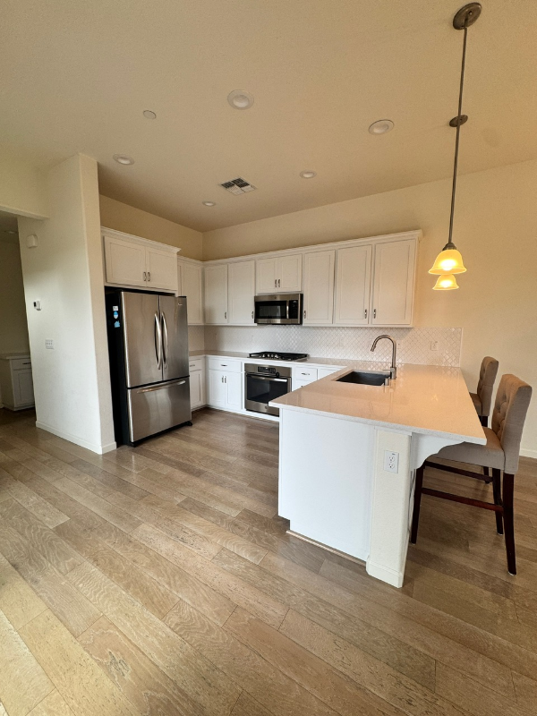 4389 Natomas Central Dr - Photo 5 of 30