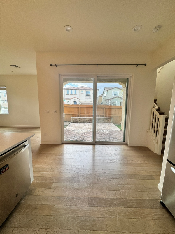 4389 Natomas Central Dr - Photo 7 of 30