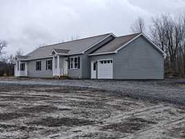 featured image of 6013 Cameron Dr #1