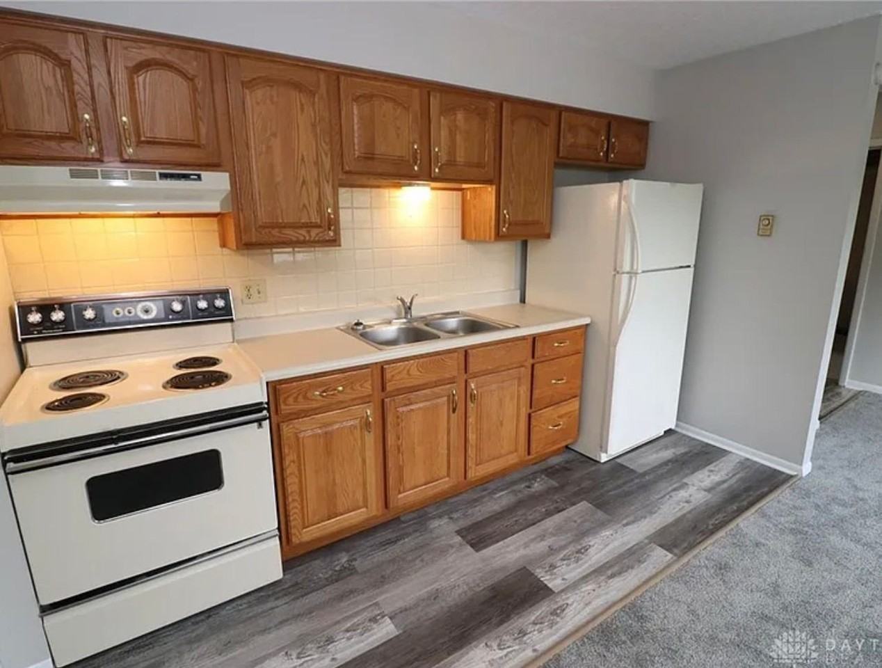 311 N College Ave #3 - Photo 4 of 8