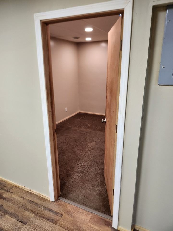 525 Carothers Ave #2 - Photo 4 of 15