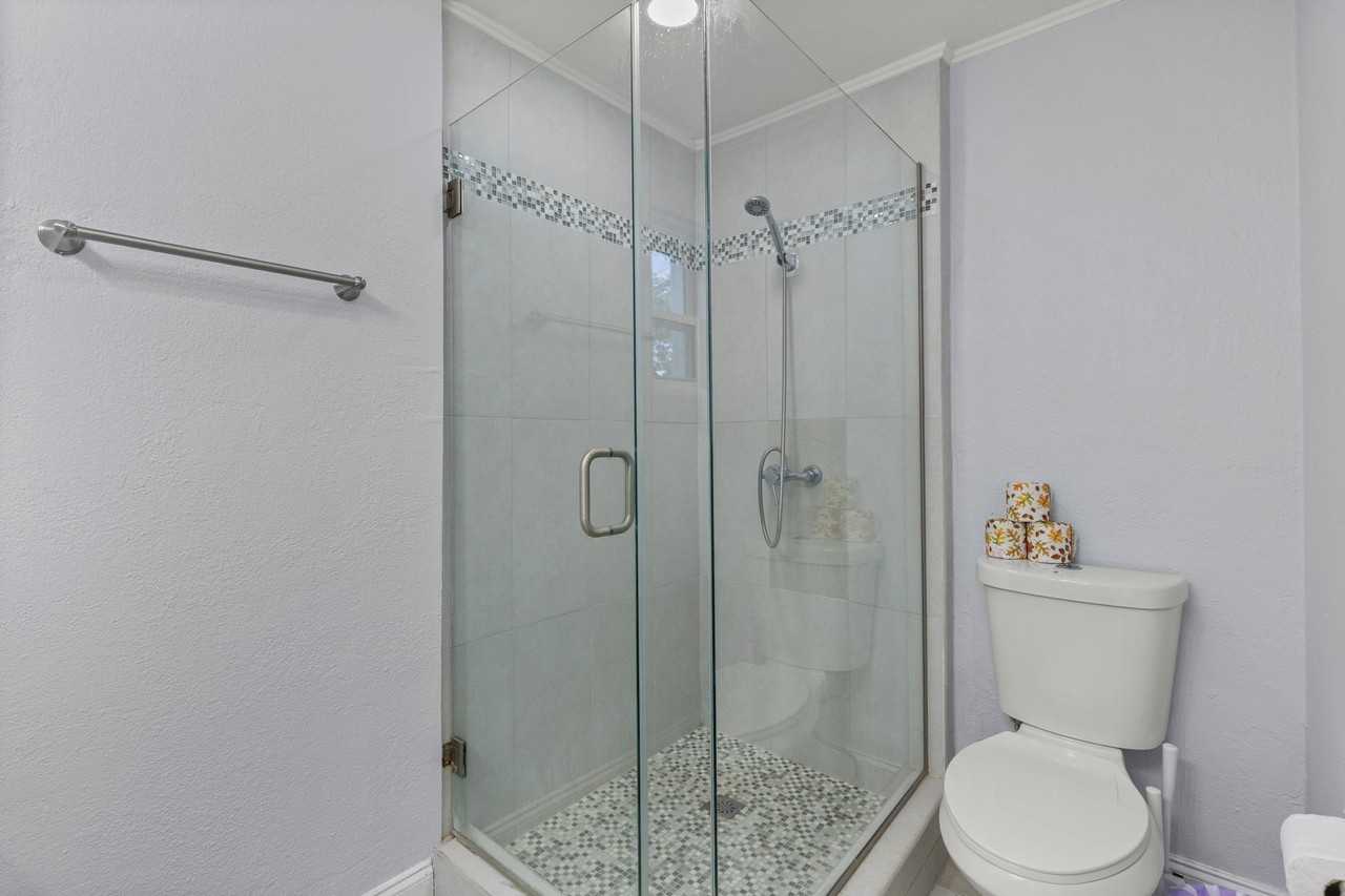 310 Burland St - Photo 7 of 8