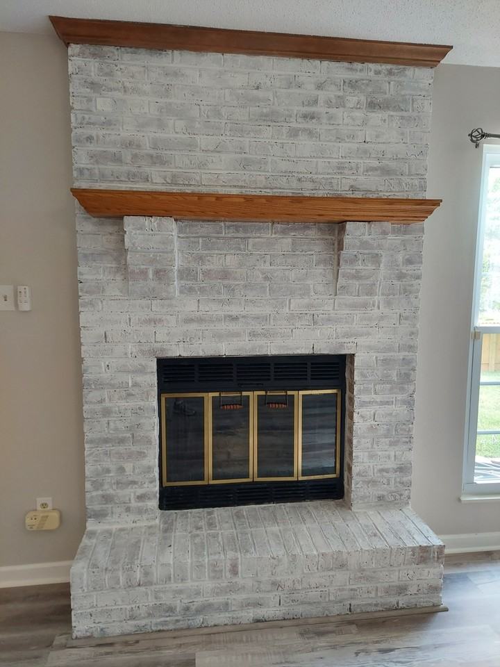 1335 Windamere Rd - Photo 5 of 21