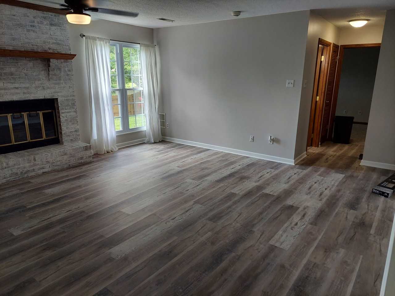 1335 Windamere Rd - Photo 6 of 21