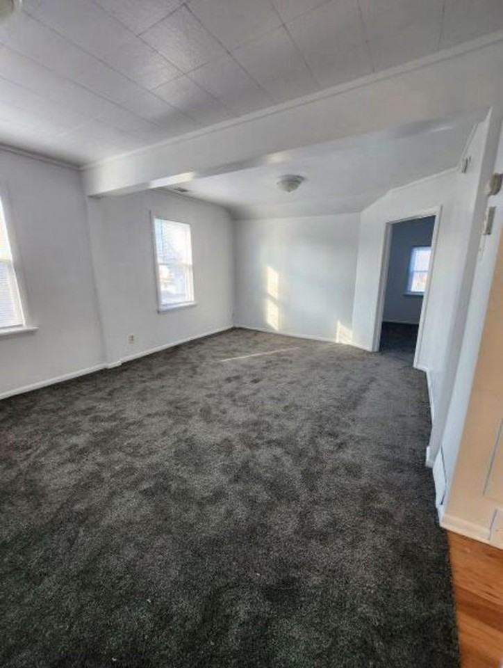 518 E Main Ave - Photo 2 of 11