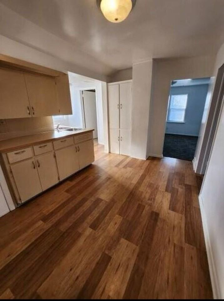 518 E Main Ave - Photo 4 of 11