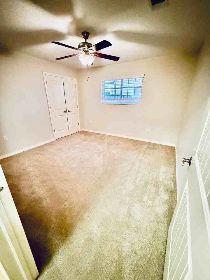 831 Martin Ave - Photo 2 of 18
