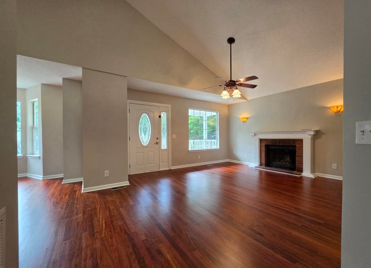 503 Dunwoody Dr - Photo 4 of 20