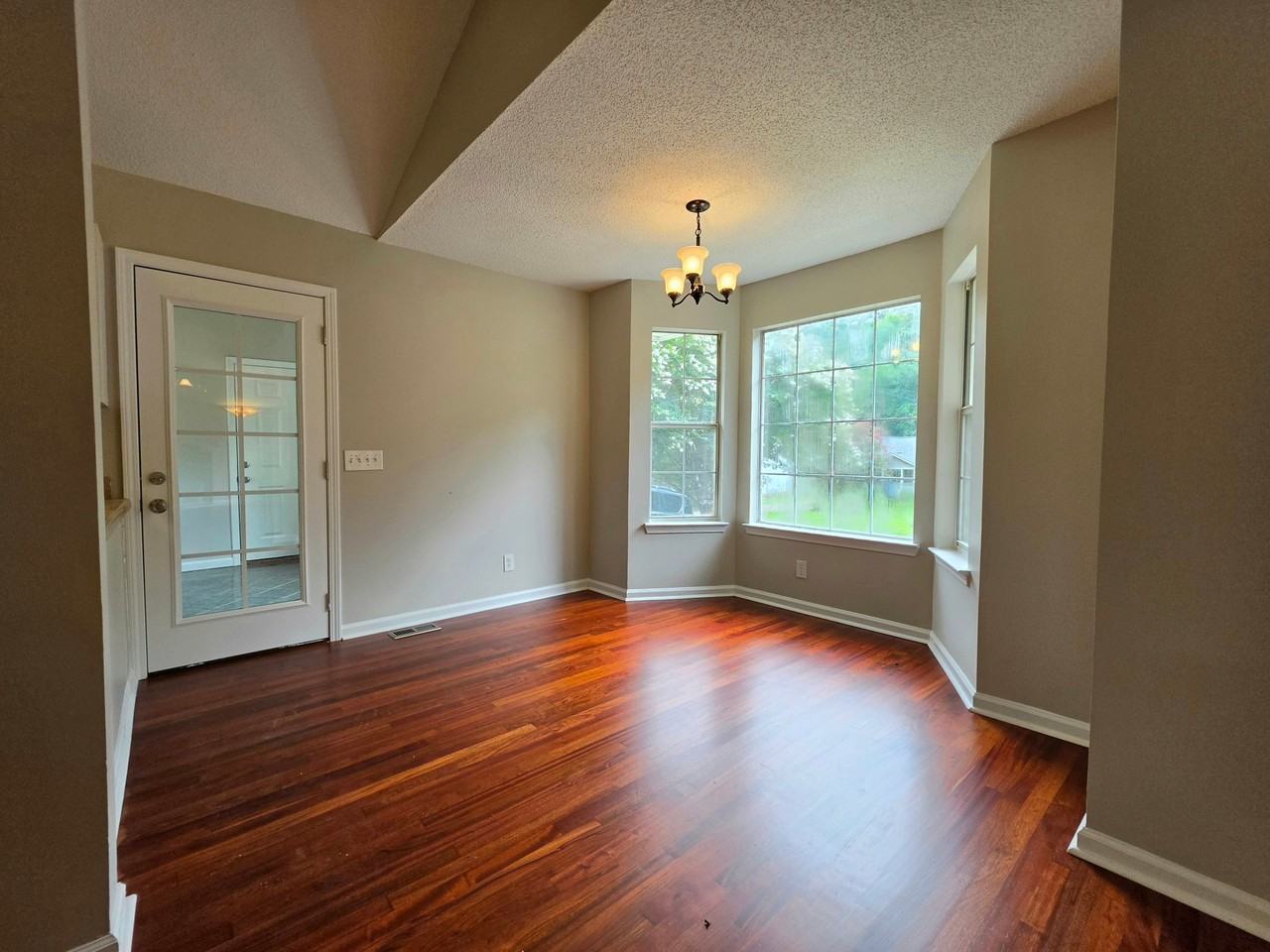 503 Dunwoody Dr - Photo 7 of 20