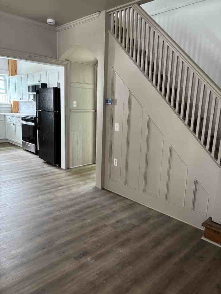 20 Buckley St - Photo 4 of 12