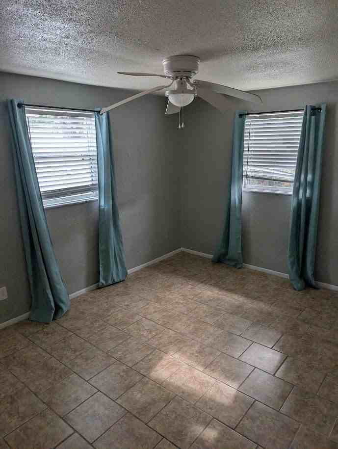 411 Marjon Ave - Photo 4 of 11