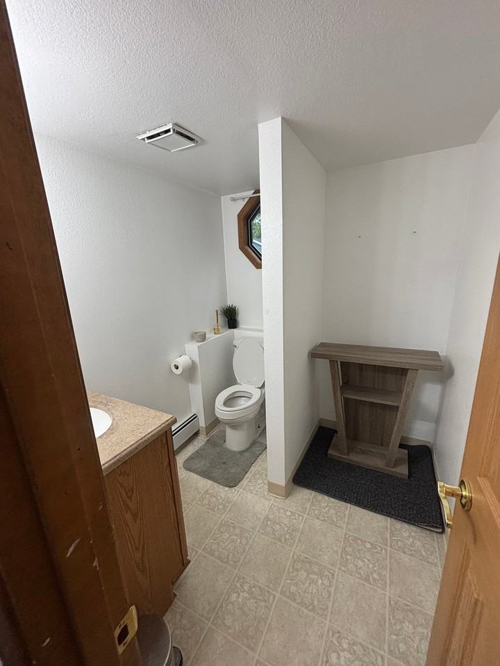 9915 Afognak Cir - Photo 7 of 20