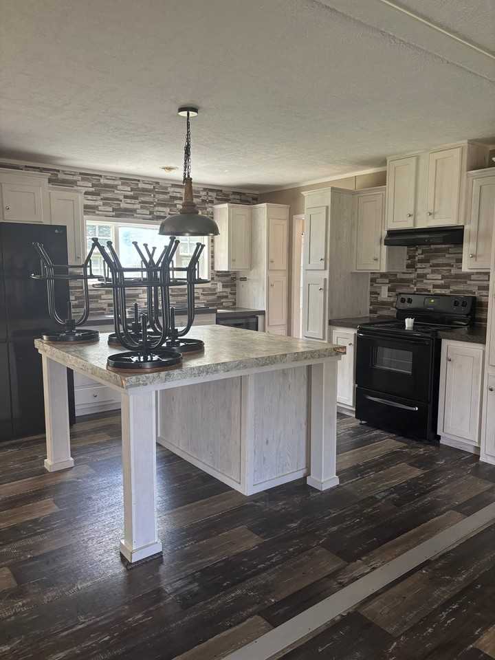 228 Mallard Dr - Photo 5 of 13