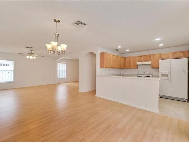 2411 Ashecroft Dr - Photo 5 of 11