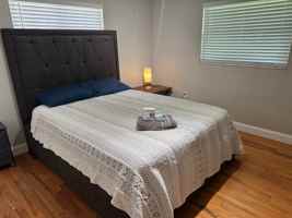 featured image of 4031 Condor Ln #4
