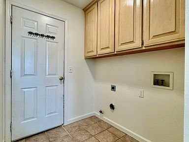 806 Almoo St - Photo 2 of 11