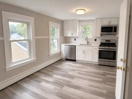 featured image of 521 Washington St #2