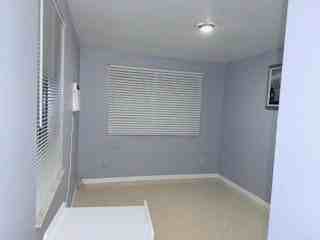 2410 N 59th Ave - Photo 3 of 7