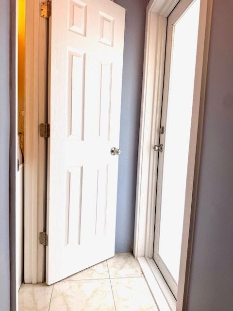 2410 N 59th Ave - Photo 5 of 7