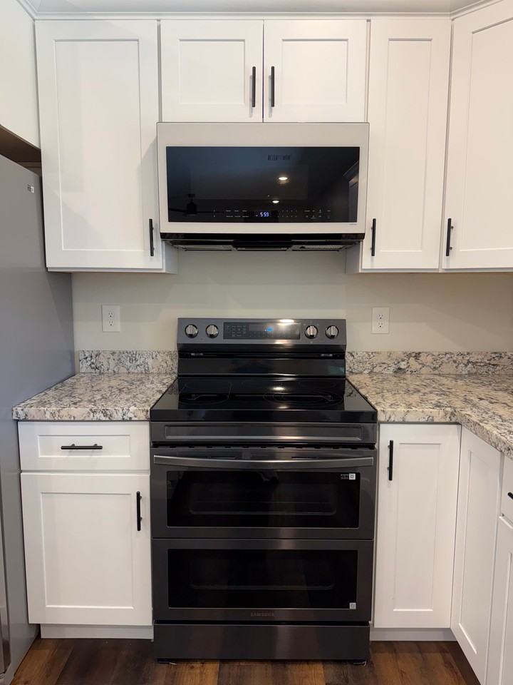 1936 N Eloisa Ln - Photo 7 of 20